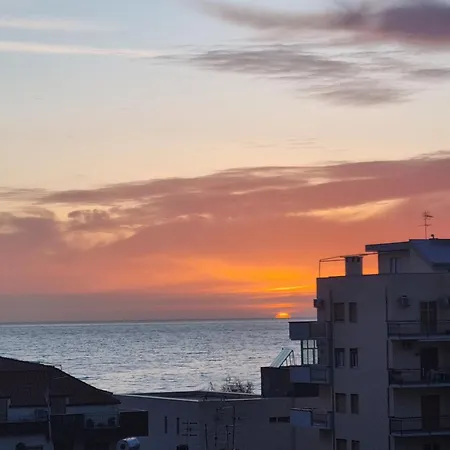 Sunset Sea View Lägenhet